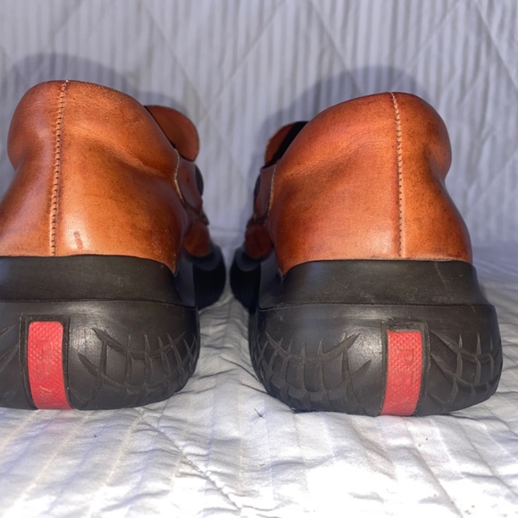 Prada Women’s Slip-On Loafer w/Vibram sole 90s style - Picture 4 of 9